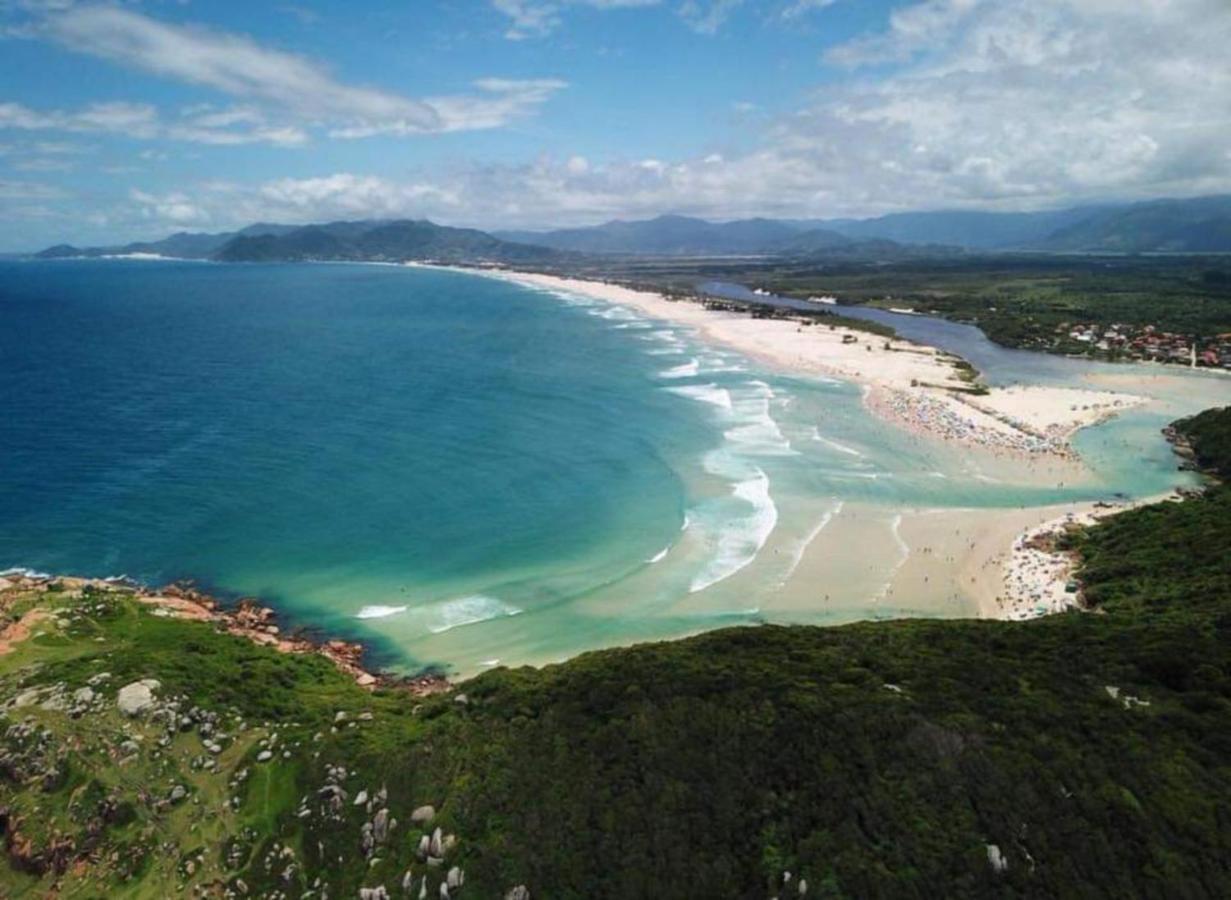 Genesis Beach Hostel! Quartos Compartilhados E Privativos Na Pinheira Palhoça Dış mekan fotoğraf